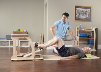 Balanced Body Pilates EXO Chair w użyciu