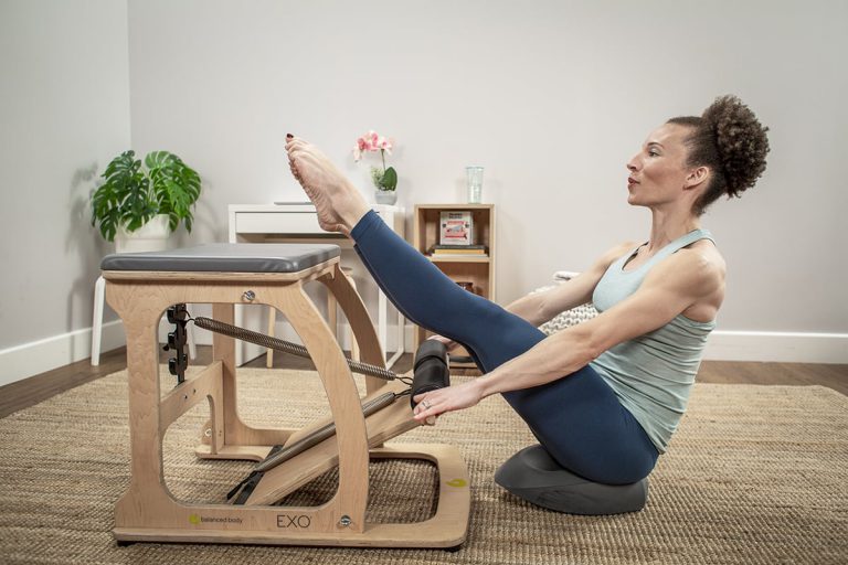 Ćwiczenai pilates na krześle