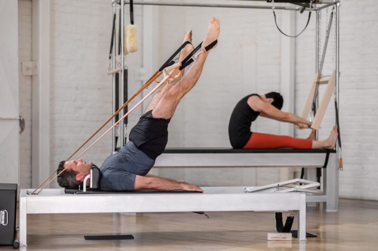 Klasyczny Pilates - ćwiczenia na kadillakach