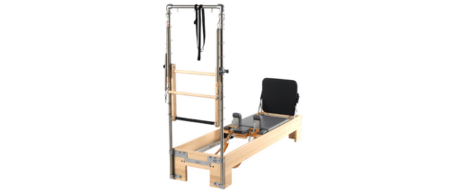 Profesjonalny reformer Pilates do wszechstronnych intensywnych treningów.