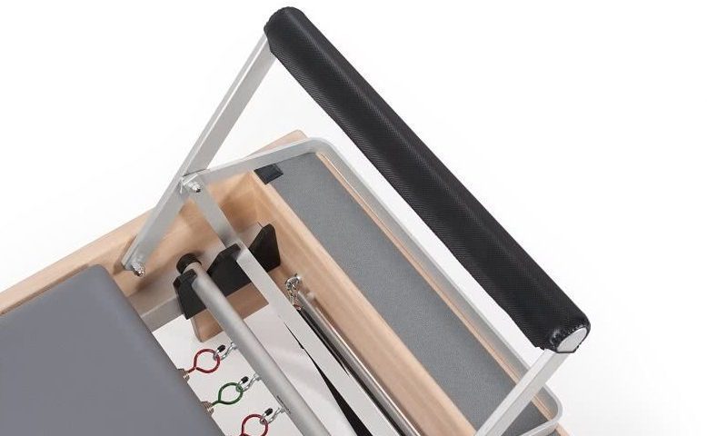 Balanced Body Studio Reformer z klasycznym footbarem i sprężyną No-Roll
