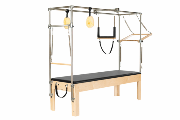 Sprzęt Pilates CenterLine Cadillac od Balanced Body.